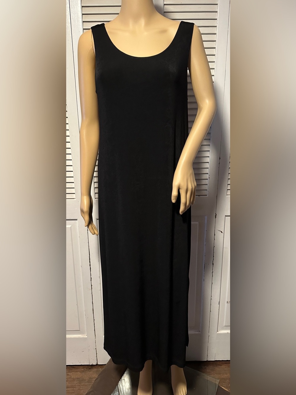 Chico’s Black Sleeveless Slinky Maxi Dress MP